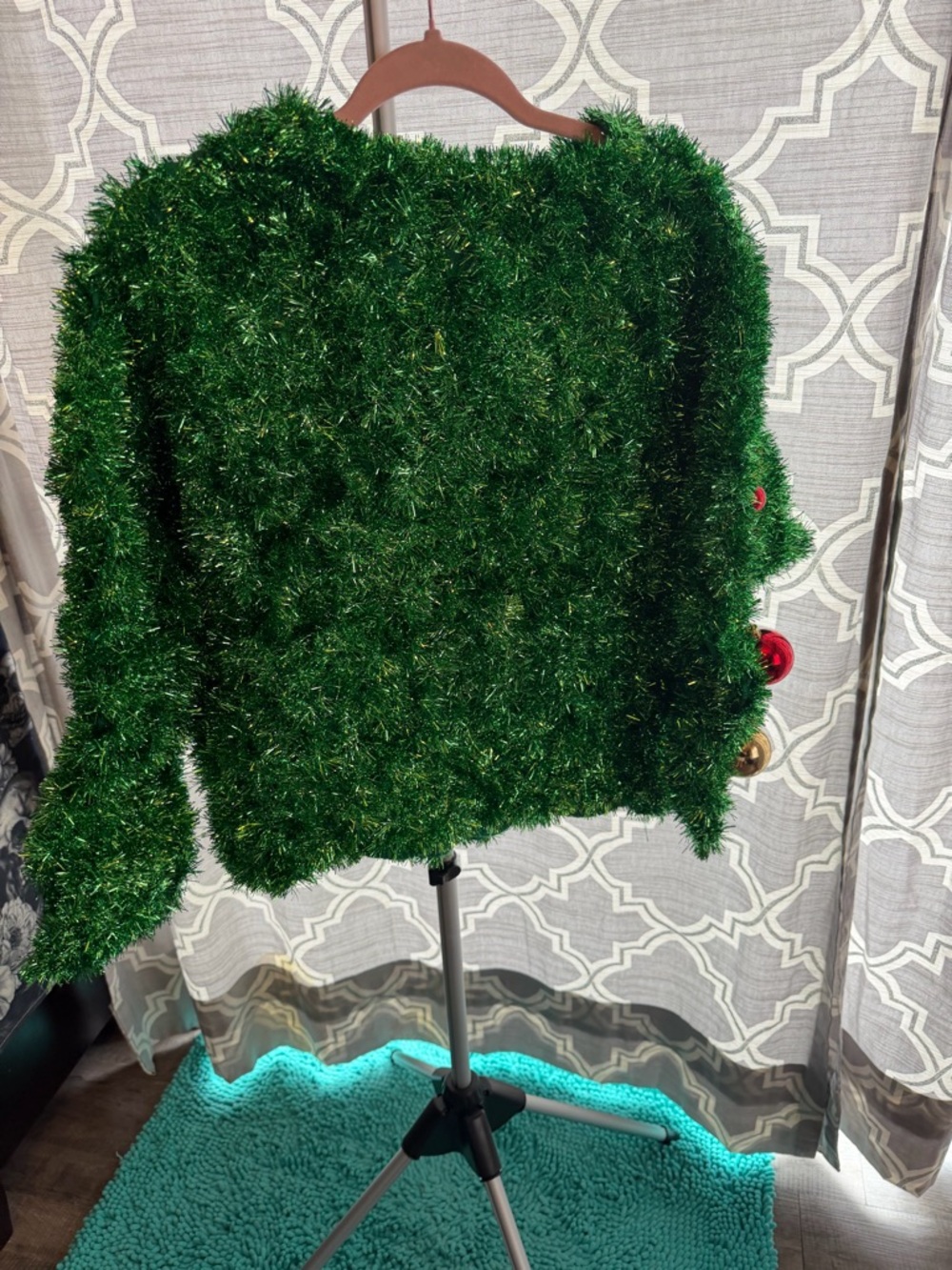 Tipsy Elves 1x Shiny Green Holiday Sweater with tinsel and Christmas balls new - Picture 6 of 10